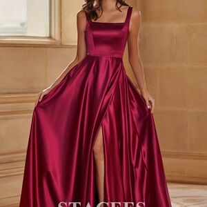 Elegant Formal Gown Perfect for Prom or Other Occasion